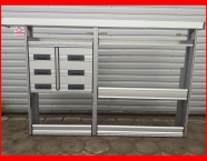 Nr.389<br />
Półka uniwersalna metalowa BOTT.<br />
<br />
Wymiary:<br />
Dł - 250 cm<br />...